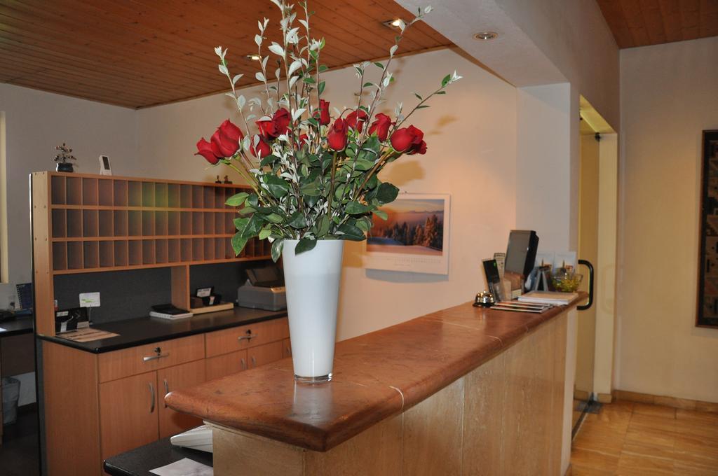 Hotel Andino Club - Hotel Asociado Casa Andina 와라스 외부 사진